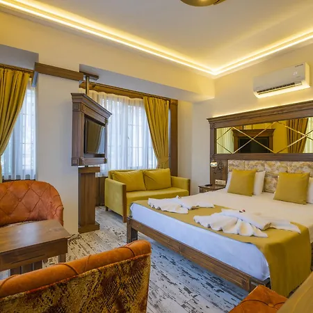 Отель Reis Royal 3*